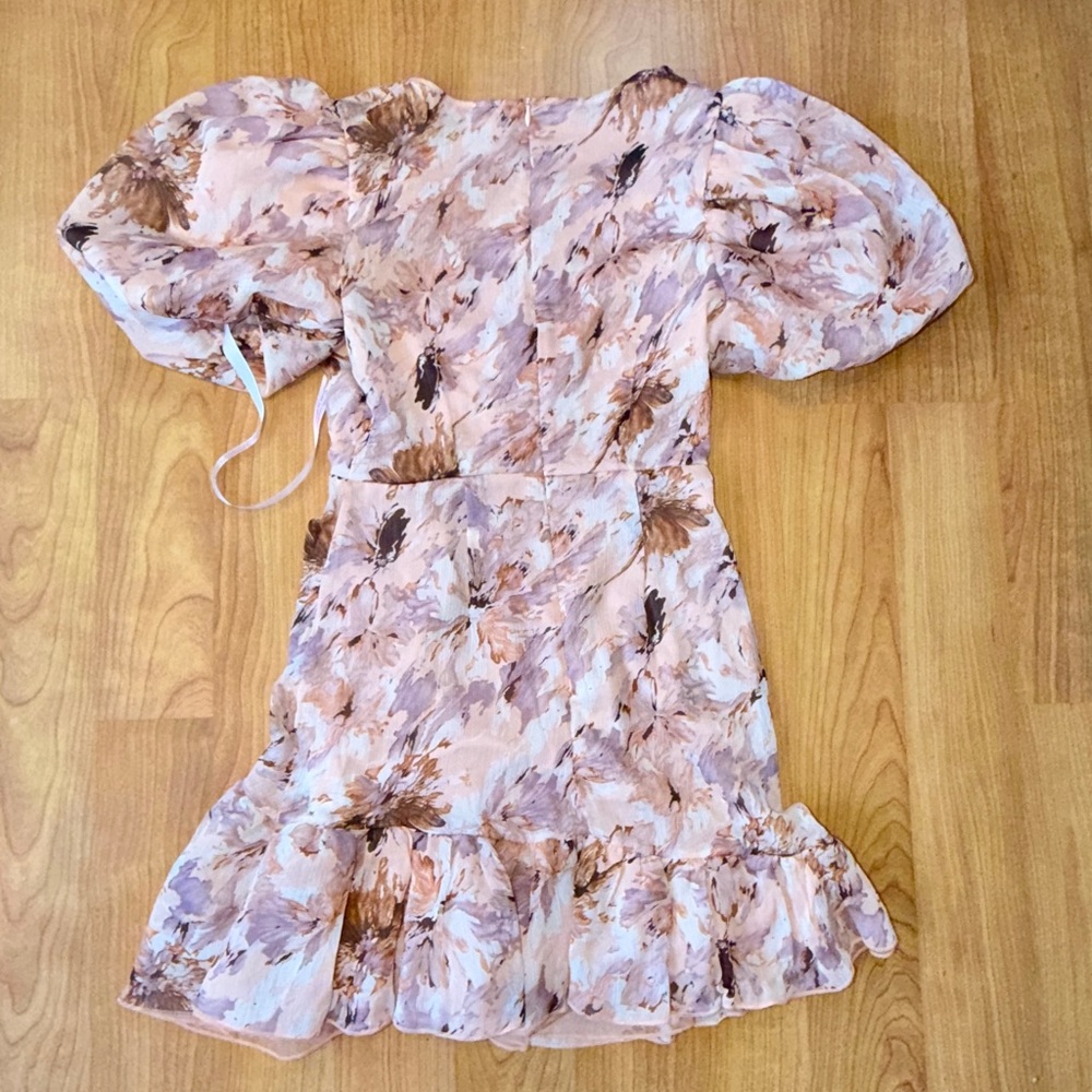 NWOT Missguided Women’s Floral Pattern Puff Sleeve Grill Frill Mini Dress Size 8 - Picture 10 of 11